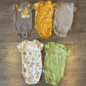 Construction Onsie Baby Bundle 🚜🧡